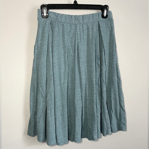 Heathered Blue Lularoe Madison Skirt - Picture 1 of 7